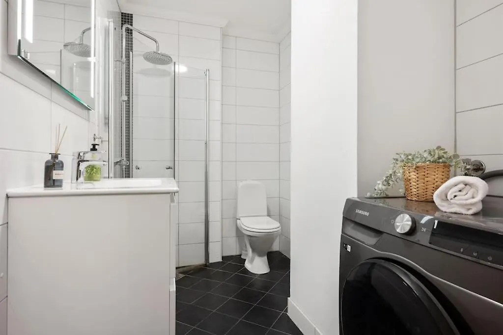 Апартаменты New! Modern City Apt: Central W/ Private Entrence Берген Норвегия